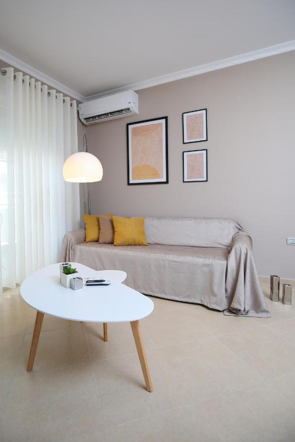 Tafa Deluxe Apartment Vlorë Exterior foto